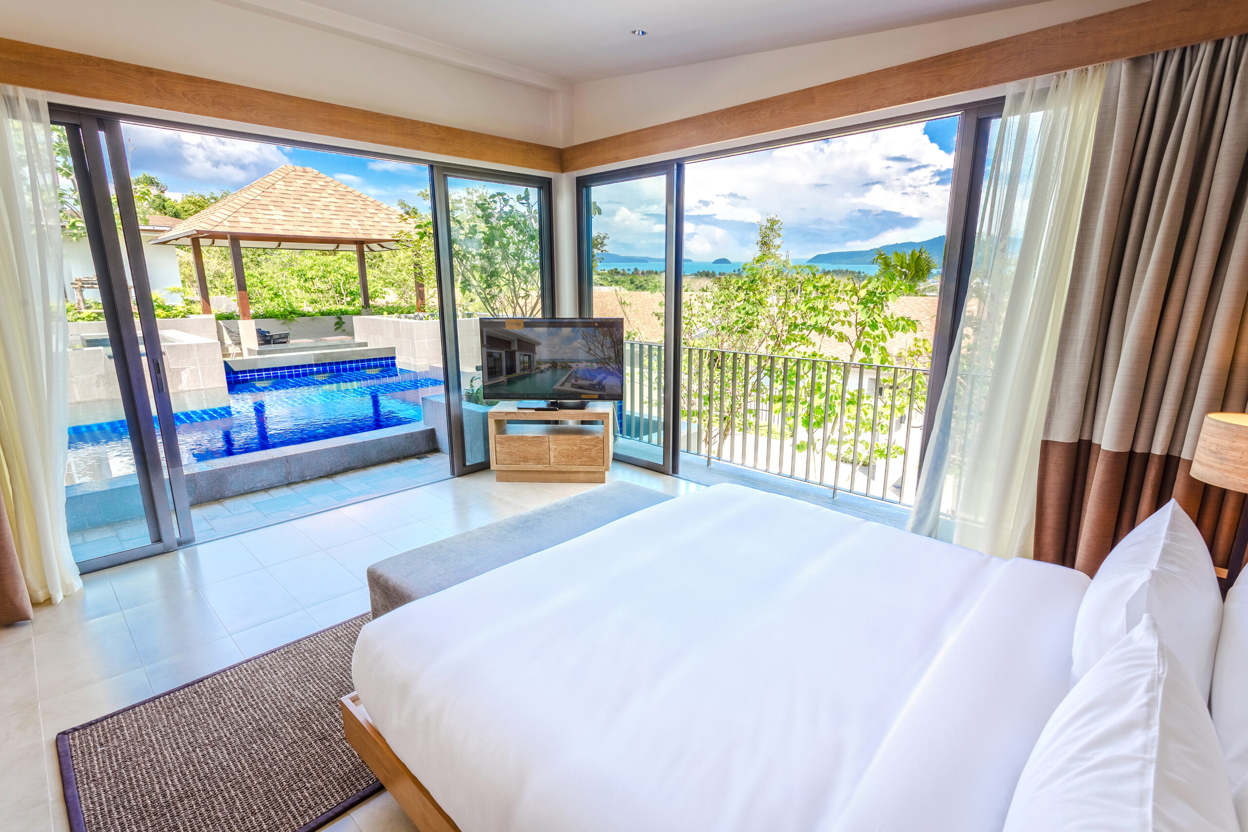 4-bedroom private pool villa rawai